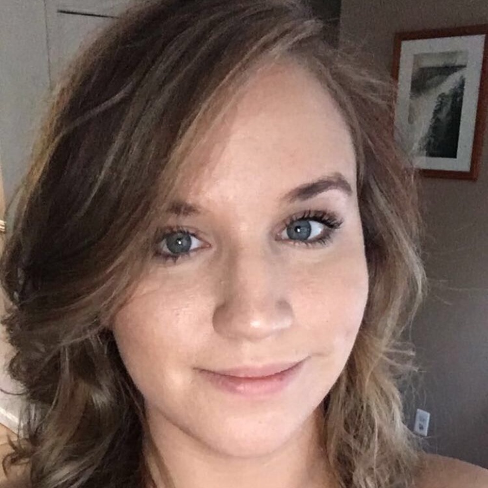 Meet your Posher, Lauren